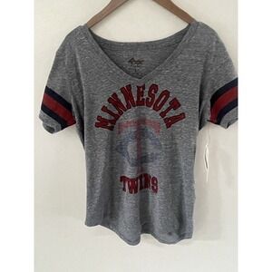 Minnesota Twins Women's Large G-III For Her Carl Banks Gray T-Shirt NEW